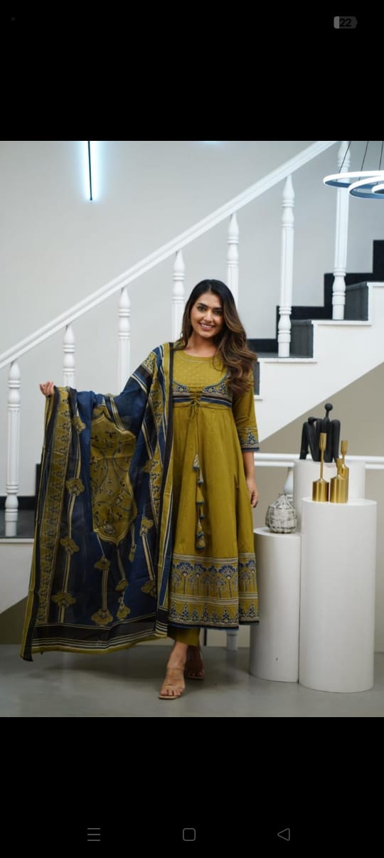 lightens the soul cotton anarkali set