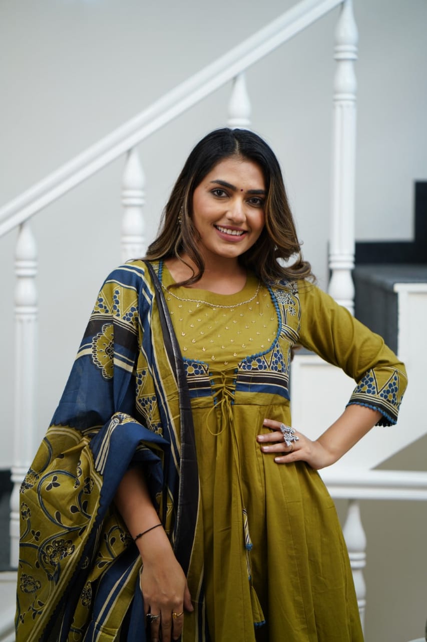 lightens the soul cotton anarkali set