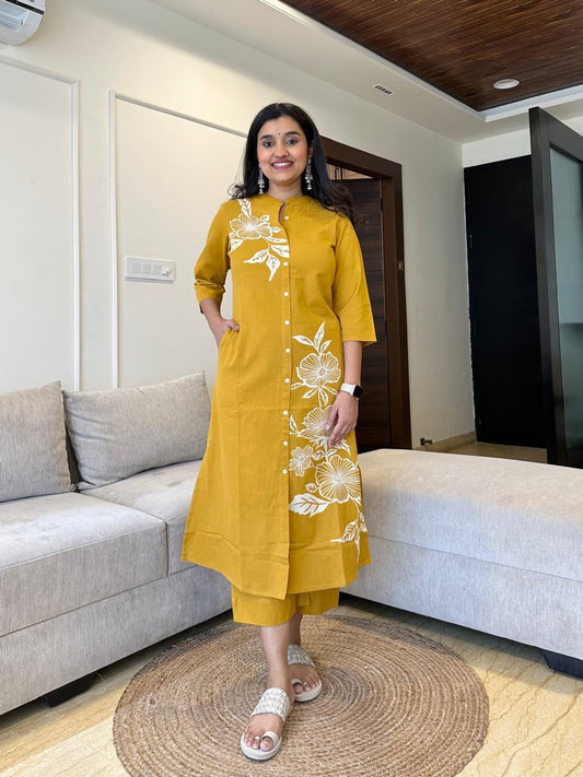 Yellow Floral Printed Cotton A-line Fit Kurta Pant