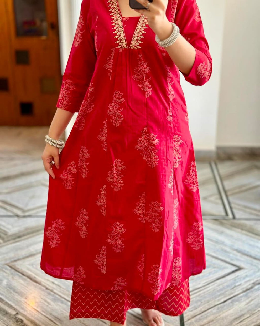 Ethnic Stylish kurta Pant set with dupatta set