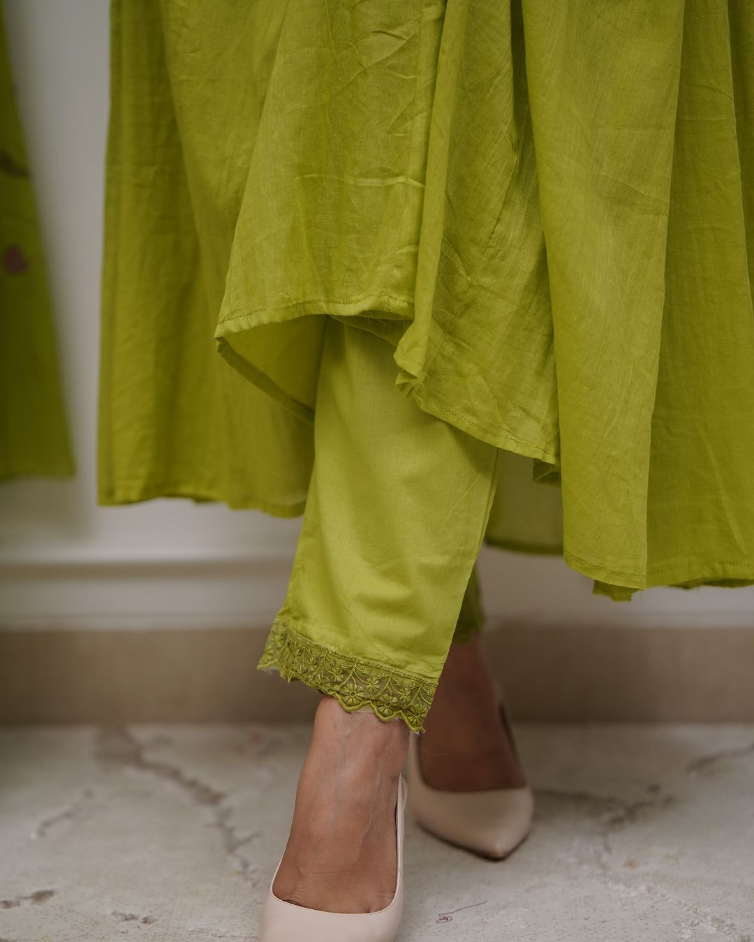 Green Color Beautiful  Cotton Suit Set.