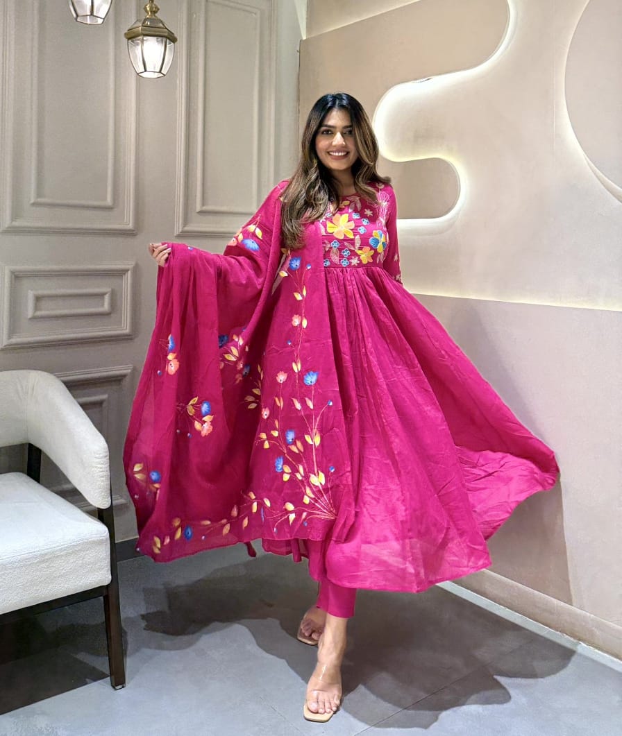 Women Dark pink  Embroidery Cotton Anarkali  Pant And Dupatta set