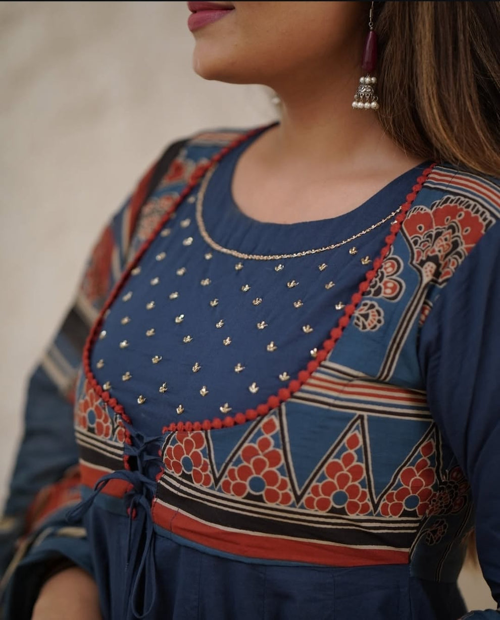 lightens the soul cotton anarkali set
